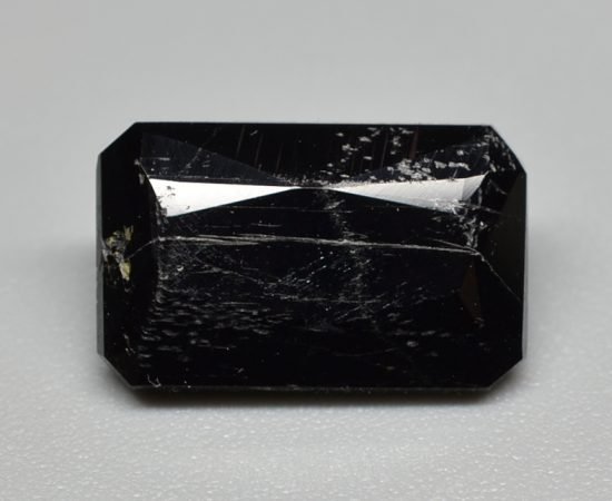 Aenigmatite-3.22-ct.jpg