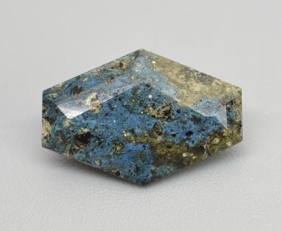 Aerinite-2.19-ct.jpg