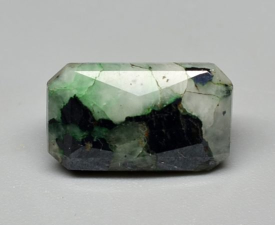 Quartz-with-ajoite-7.67-ct.jpg