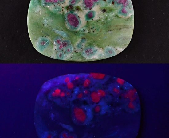Ruby-fuchsite-73.73-ct.jpg