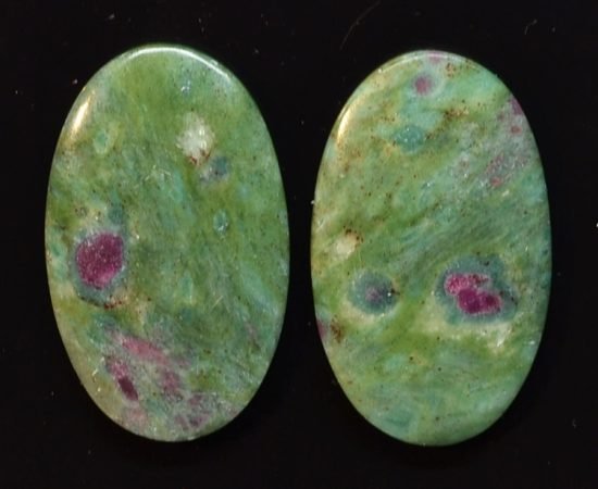 Ruby-in-fuchsite-43.59-ct.jpg