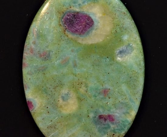 Ruby-in-fuchsite-60.59-ct.jpg