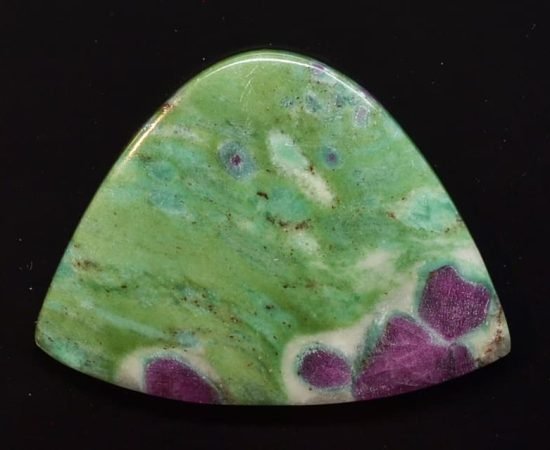 Ruby-in-fuchsite-69.46-ct.jpg
