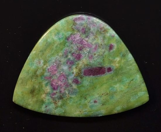 Ruby-in-fuchsite-77.52-ct.jpg