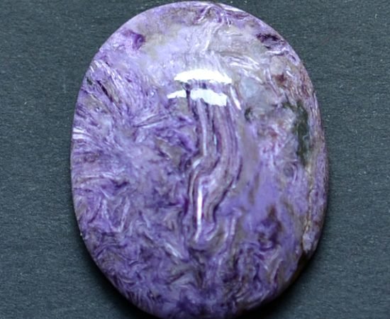 charoite-70.11-ct.jpg