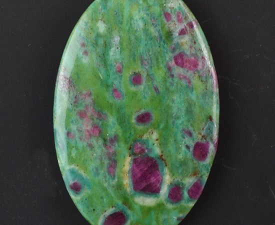 ruby-fuchsite-109.03-ct.jpg